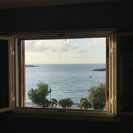 住宿加早餐酒店 Aria Di Mare *